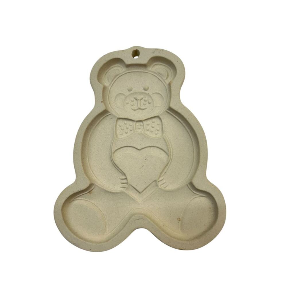 1991 Pampered Chef Stoneware Cookie Mold Teddy Bear Heart 6" x 5"